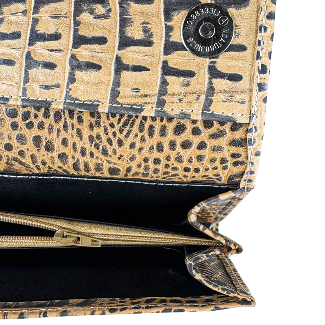 Leather Clutch With Moving Handle Crocodile Beige