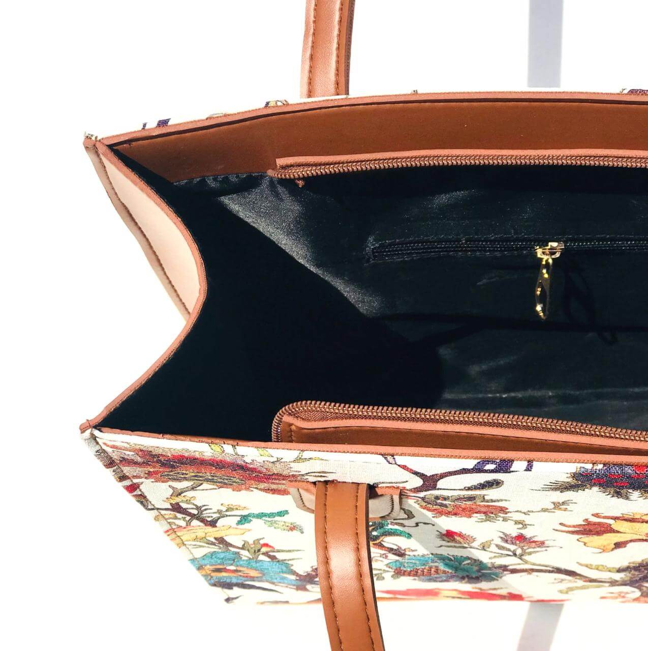 CAMELLIA - Bag X