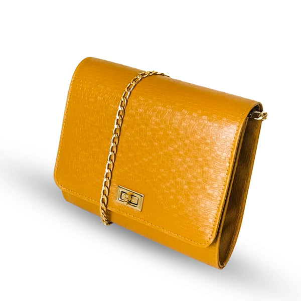 CHARM  YELLOW