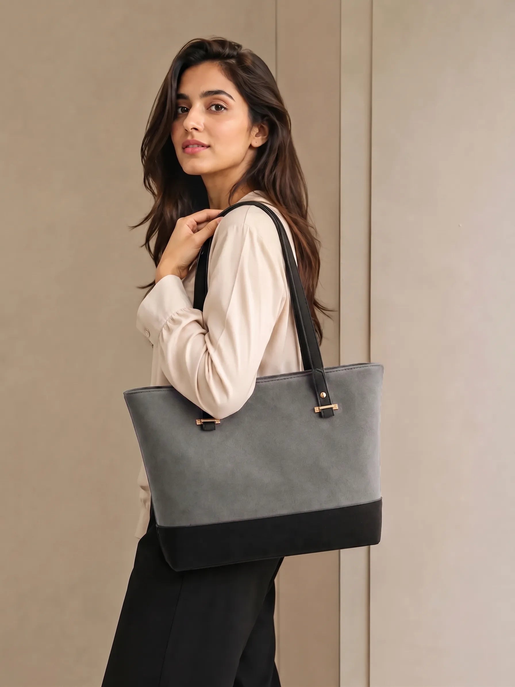 Evline Grey/Black