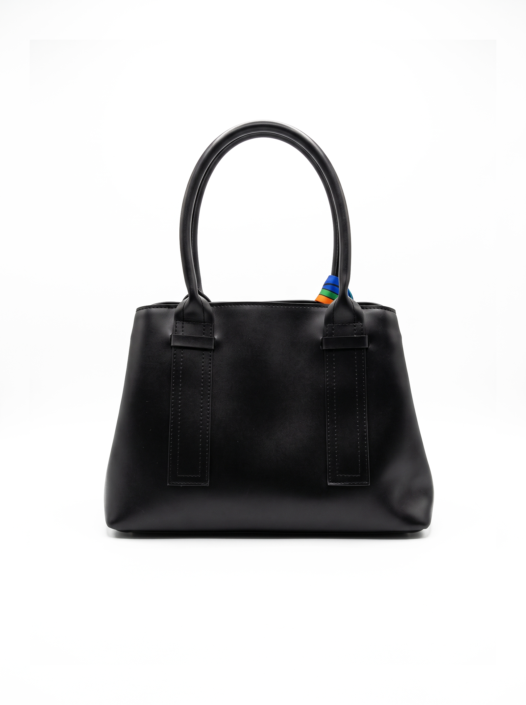 Nysa Black