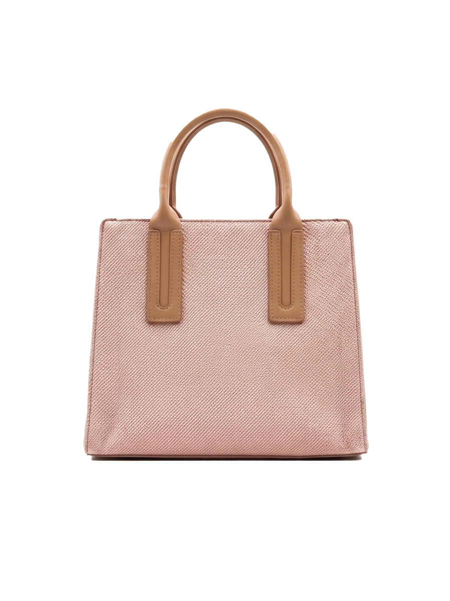 Amelia Pink