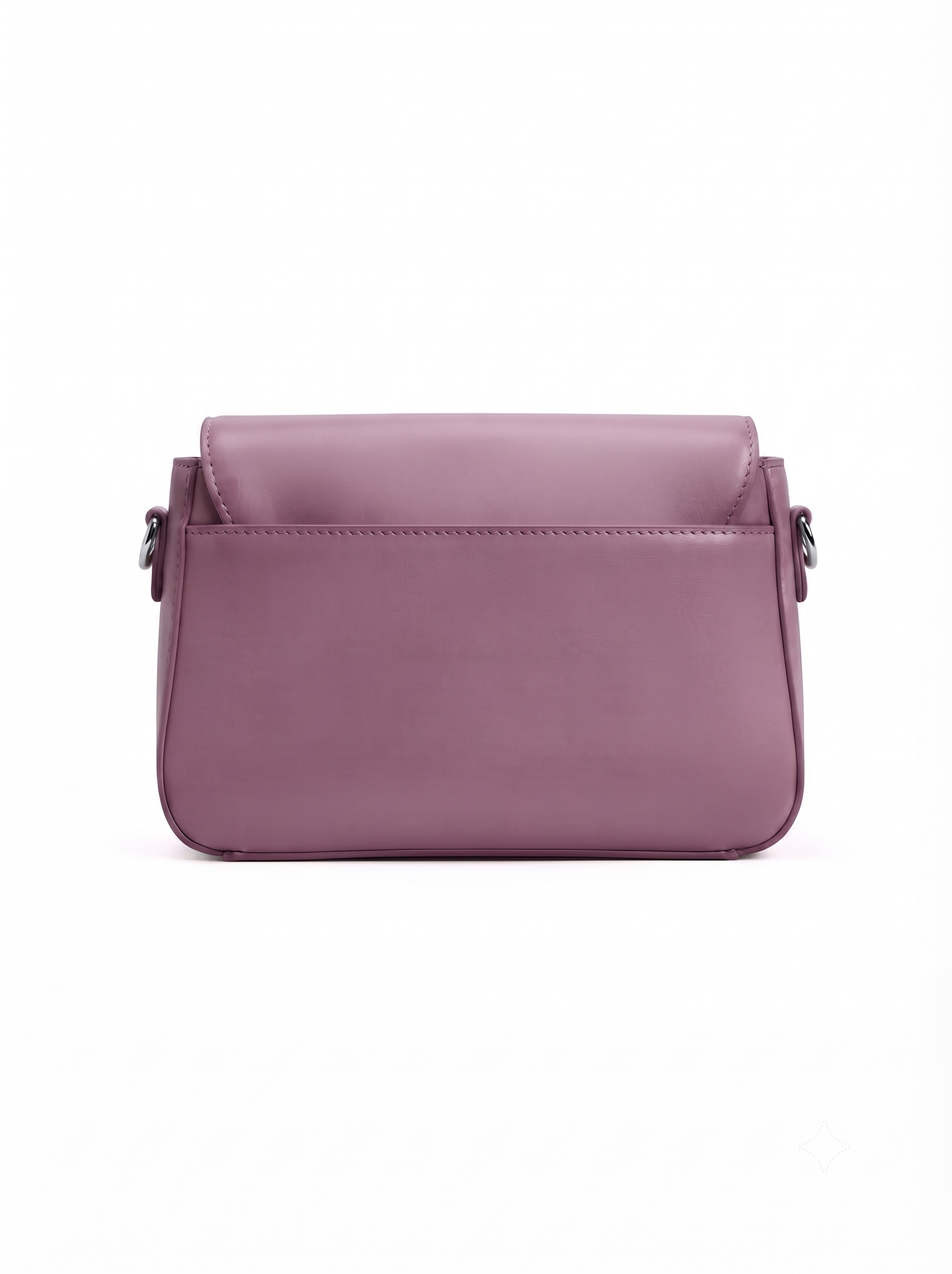 Nyra Plum