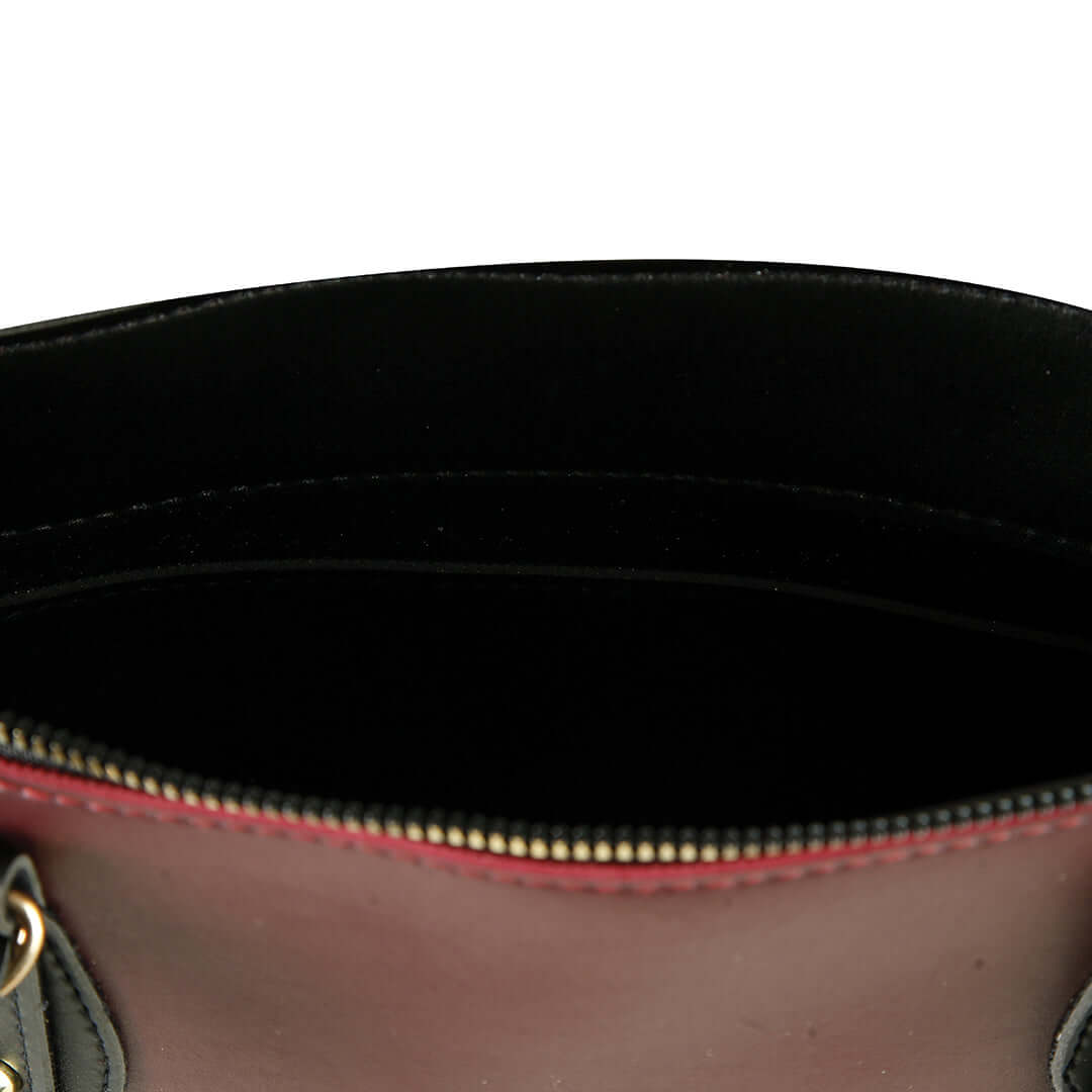 Arya Maroon - Leftover women's shoulder bag in maroon by Bag X