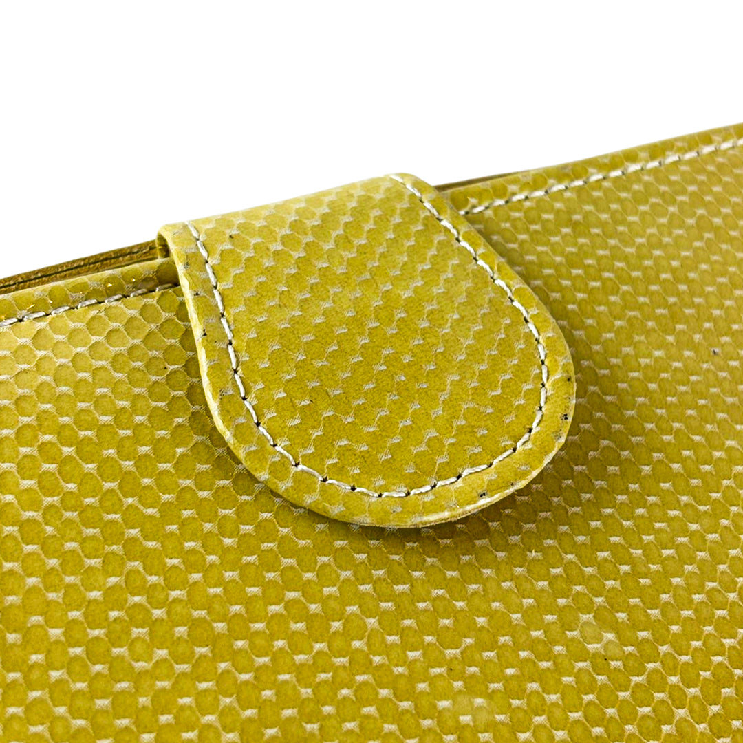 Leather Clutch With Moving Handle Lime