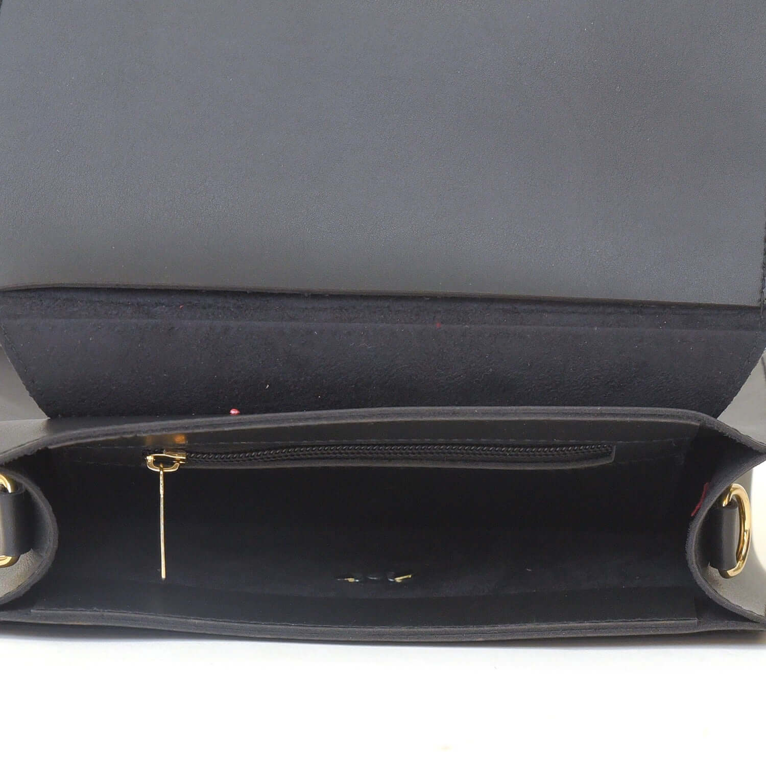 CROSS BLACK
