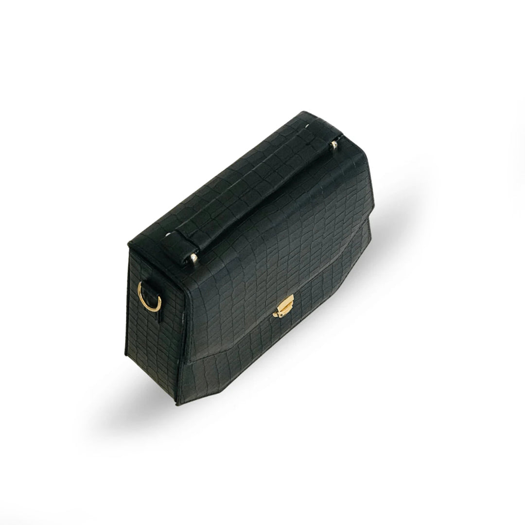 HEXA BLACK