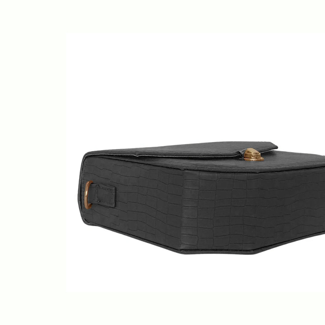 HEXA BLACK
