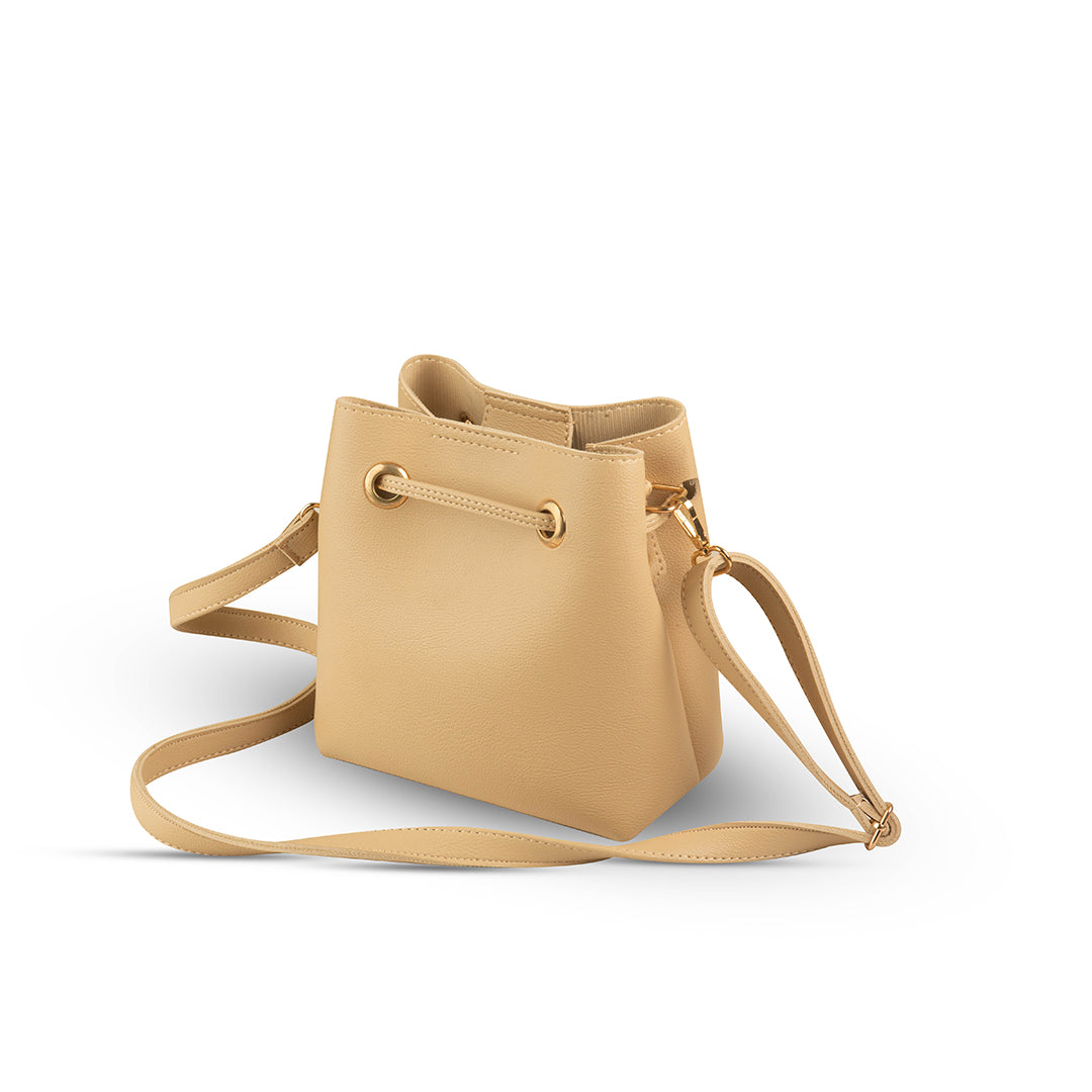 KELLY BEIGE