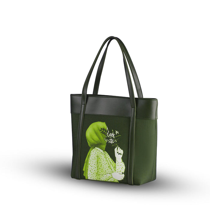Belle Green