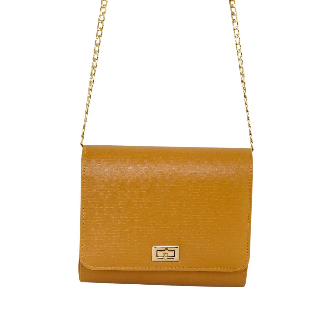 CHARM  YELLOW