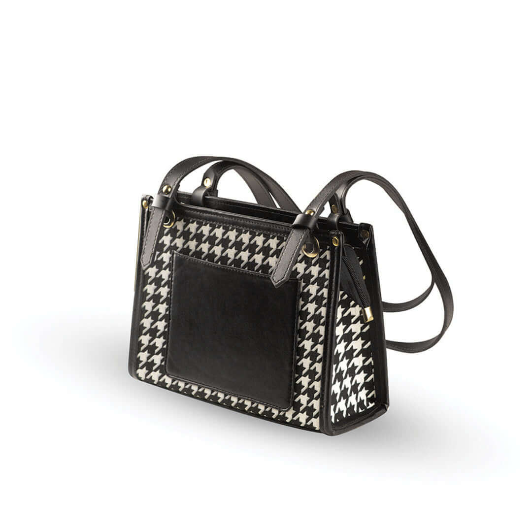 Windsor Black - Leftover women's shoulder bag in black by Bag X