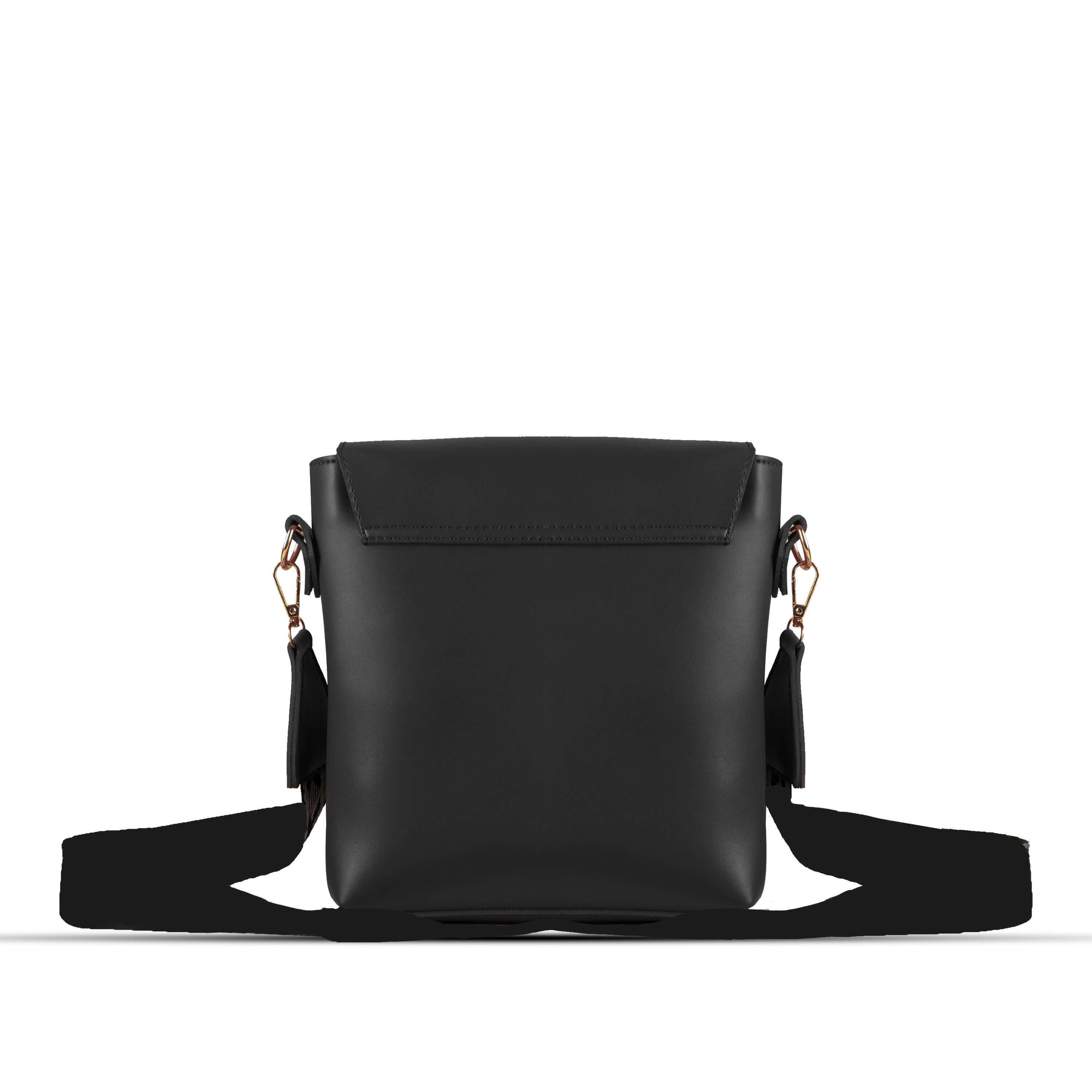 QUEST BLACK