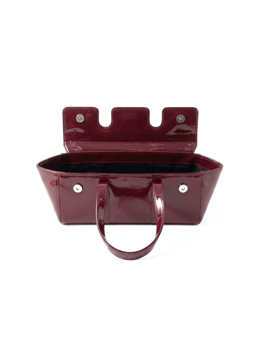 Amour Maroon