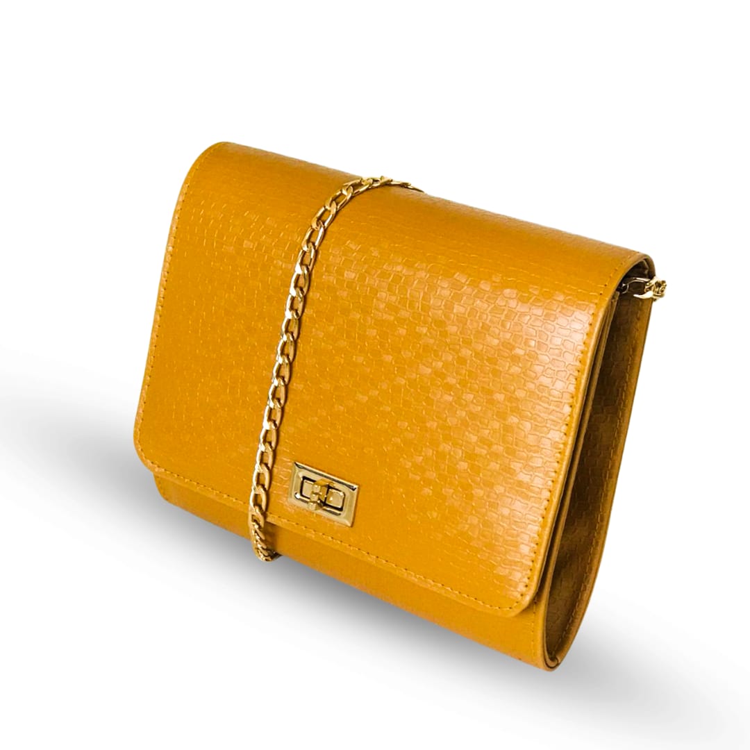 CHARM  YELLOW