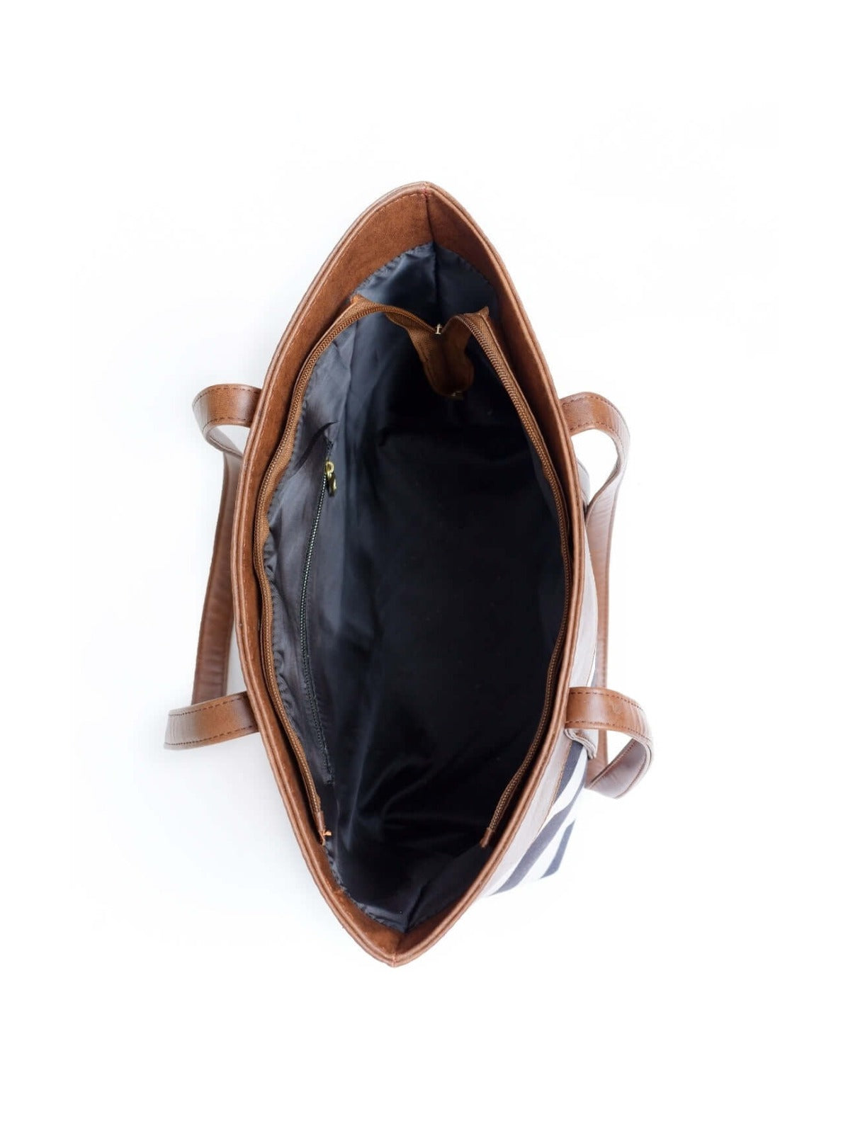 Canberra Brown / Black